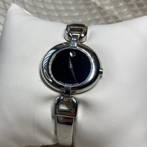 Movado Swiss Made Watch Sapphire Crystal Excellent Working Condition - Picture 9 of 16